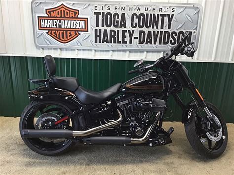 2016 Harley Davidson® Fxse Cvo™ Pro Street Breakout® Starfire Black