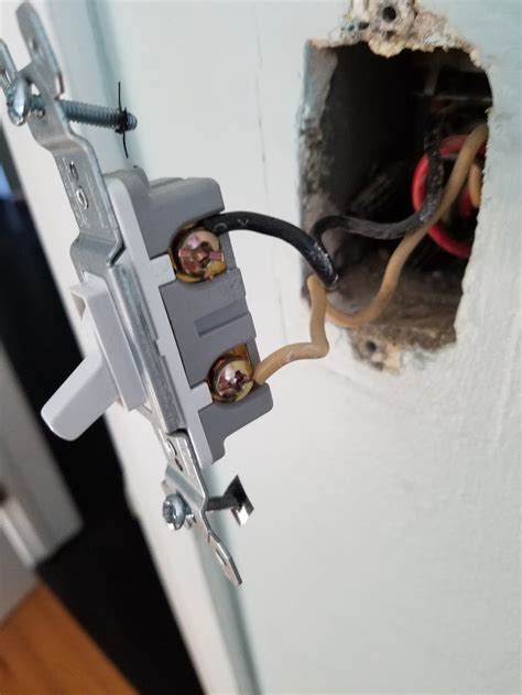 Secure screws check the stability of your current electrical box and mounting bracket where the fixture will be. lighting - Wiring new ceiling fan to existing light switch ...