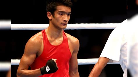 Shiva Thapa Reaches Semi Finals In Elite Mens National Boxing