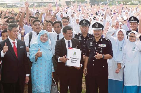 Dataset majlis daerah hulu terengganu. Pejabat Pendidikan Daerah Hulu Langat Kajang