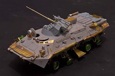 БТР 82А Каропка ру стендовые модели военная миниатюра