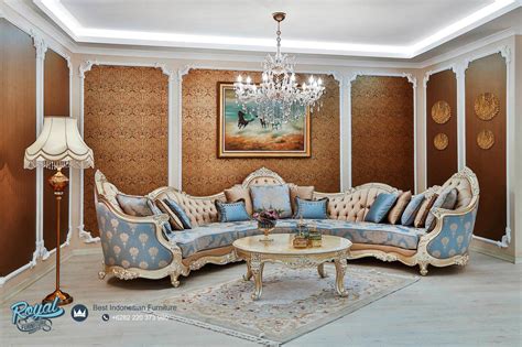 Tapi ada tantangan tersendiri ketika mendekorasi ruang santai minimalis. Sofa Ruang Tamu Santai Klasik Mewah Leonardo Ukiran Jepara ...