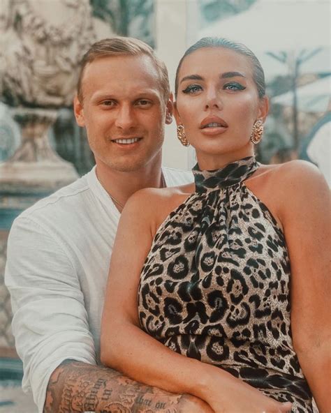 Анна Седокова объявила о свадьбе звезда выходит замуж за Яниса Тимму
