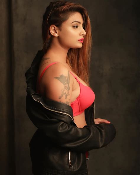 twinkle kapoor latest photoshoot stills