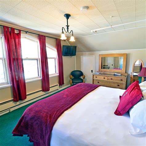 Redstone Inn Hotel Rooms | Lodging in Colorado