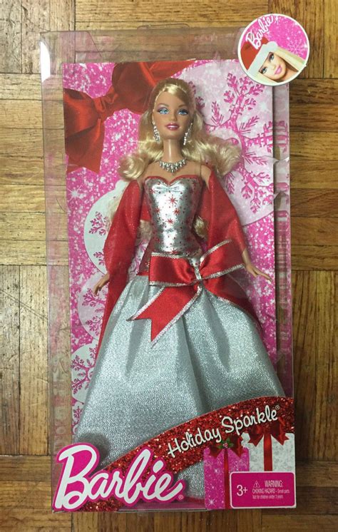 2010 Barbie Holiday Sparkle Christmas Red And Silver Dress Gown