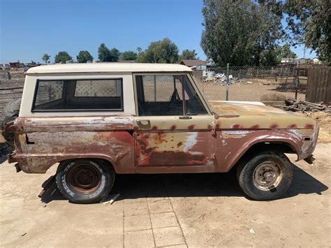 1970 Ford Bronco 2 Barn Finds