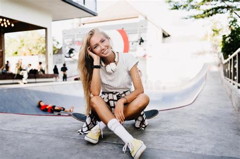 Gorgeous Woman In Cute White Socks Posing With Longboard Outdoor Shot Of Smiling Blonde Skater