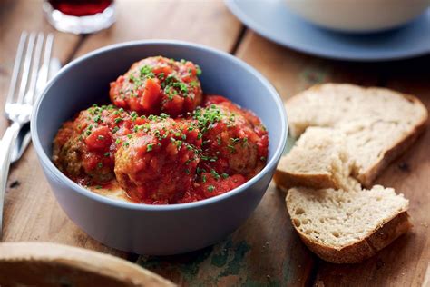 Meatball Recipe With Tomato Sauce Recipes Delicious Com Au
