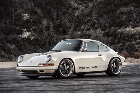 Porsche 911 Reimagined By Singer To Be Showcased At 2016