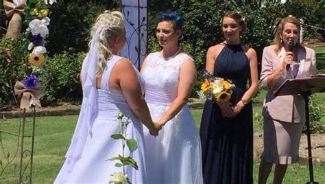 First Legal Same Sex Marriages Take Place In Australia World News