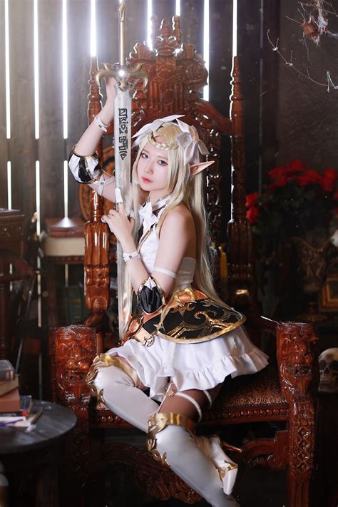 Epic Seven Iseria Cosplay Zrin Inven Global