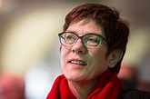 Annegret Kramp-Karrenbauer ist die neue Parteichefin der CDU | BRIGITTE.de