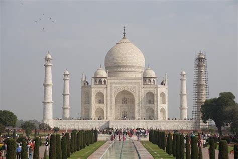 New Delhi To Agra And Taj Mahal Full Day Tour By Express