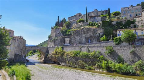 Our guide to arles gives you expert recommendations on the best attractions, restaurants, hotels, and more. Photos Avignon - Arles : perles de Provence