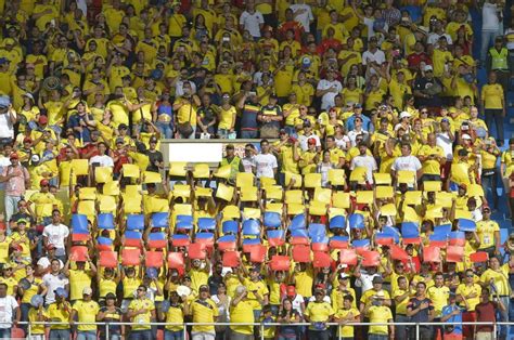 Fifa Multa A Colombia Por Cantos Homofóbicos