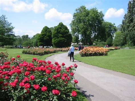 Regents Park Highly Reviewed Rose Garden Regents Park Regents Park