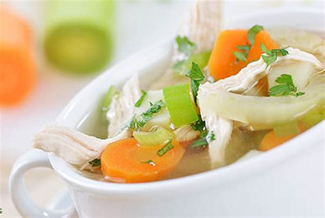 Padukan dengan sayuran sesuai seleramu misalnya sawi putih, wortel, atau kentang. Resep Sup Ayam Kampung Segar untuk Ibu Hamil