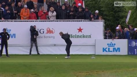 Dirk Kuyt Takes On Joost Luiten In Beat The Pro Golf At Klm Open Golf News Sky Sports