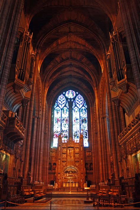 Liverpool cathedral is a spectacular building and the biggest one in britain. How to spend a weekend in Liverpool - Travel Guide ...