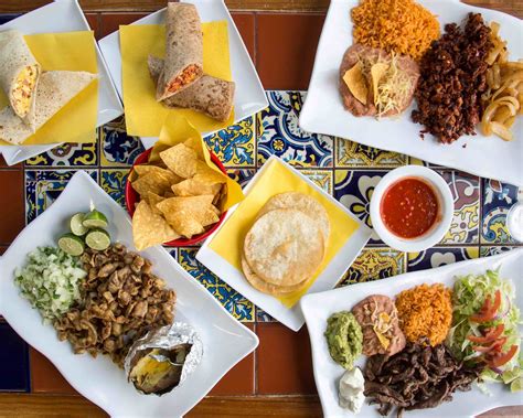 Get food deliveryin el paso tx. Order Tacos Chinampa - Saul Kleinfeld Delivery Online | El ...