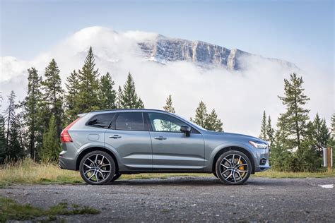 The volvo v60 t8 polestar engineered has a lot going for it right out of the gate. Volvo XC60 Polestar Engineered: Gold, green and go - The ...