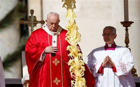 Pope On Palm Sunday Defining Victory Catholic Courier