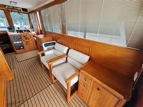 Grand Banks 36 Flybridge Cruiser Boats For Sale On Boat Deck