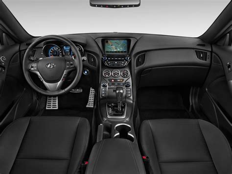 Image 2016 Hyundai Genesis Coupe 2 Door 38l Auto Base Wblack Seats