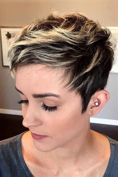 Shorthaircolorpixie Thick Hair Styles Short Hair Styles Pixie Edgy