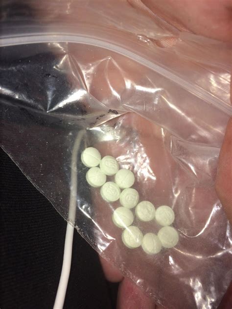 Can someone identify these pills ? : opiates