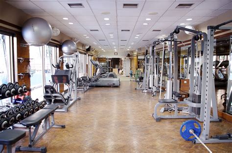 Want A Career In Fitness Here Are The Options I Live Upi Live Up