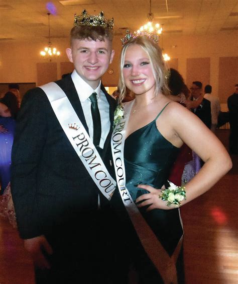 Wright Meckstroth Crowned Phs Prom Royalty Miami Valley Today