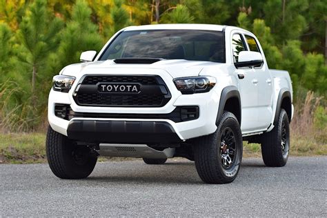 Parts like mirror are shipped directly from authorized toyota dealers and backed by the manufacturer's warranty. 2017 Toyota Tacoma - CARFAX