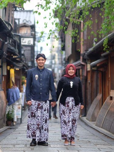 Cerita Di Balik Foto Prewedding Di Jepang Pakai Baju Adat Jawa Yang Viral