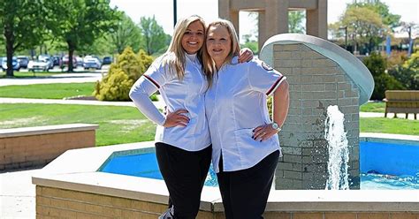 Mother Daughter Duo Shares Nursing Program Pinning Ceremony At Rend