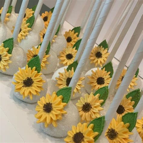 19 Gorgeous Sunflower Cake Designs Bridal Shower 101