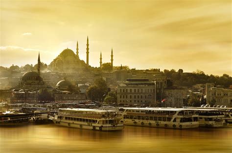 The Most Beautiful Mosques In Istanbul Beautiful Mosques Mosque My