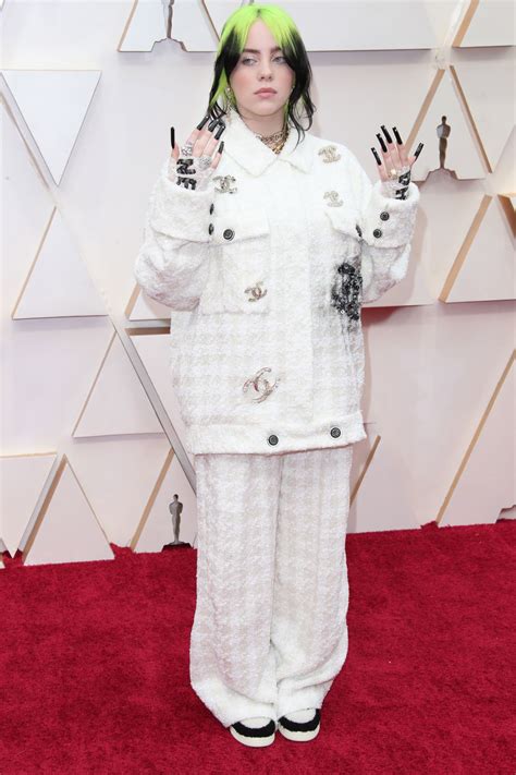 Billie Eilish Oscars 2020 Red Carpet Celebmafia
