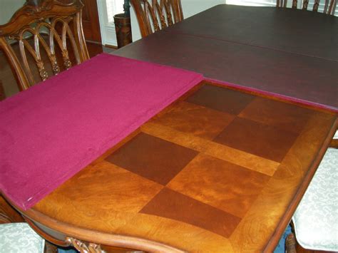 Dining Table w  felt backed vinyl cover pad   Dining Table  