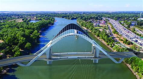 Concepts For I Street Bridge Replacement Project Unveiled Daily Democrat