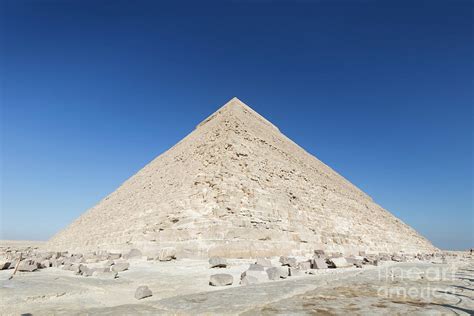 The Pyramid Of Khafre Giza Egypt Photograph By Roberto Morgenthaler