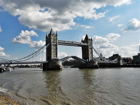 London Tower Bridge · Free Stock Photo