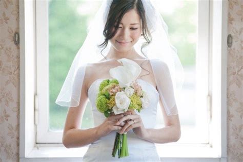 Solo Weddings The Newest Trend In Japan 花嫁 結婚 ウェディング