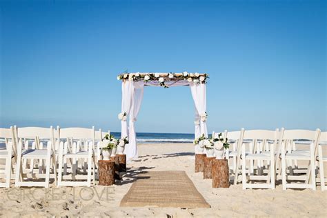 Beach weddings sunshine coast and noosa heads. Sunshine Coast Wedding Venues