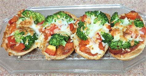 Mini Veggie Pizzas Naush Kitchen Routine