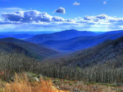 Blue Ridge Mountains By Richard Fairless