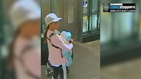 Mother Accused Of Punching Woman In Face On Subway In New York City 6abc Philadelphia