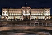 Buckingham Palace En La Noche Imagen de archivo - Imagen de palacio ...