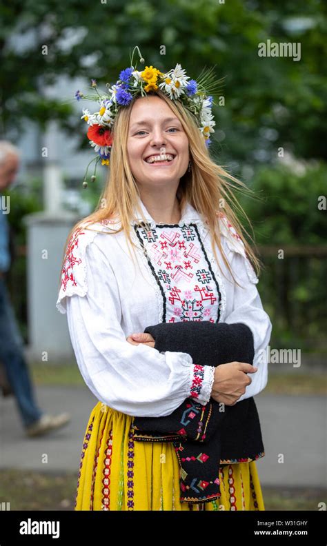 Tallinn Estonia 6th July 2019 Young Lady In Traditional Estonian Clothing During A Song